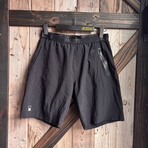 Bn3th 2 in 1 black shorts size medium